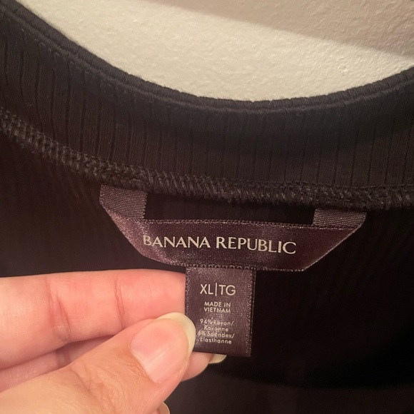 Banana republic size extra large, ribbed, black bodysuit - Picture 2 of 3